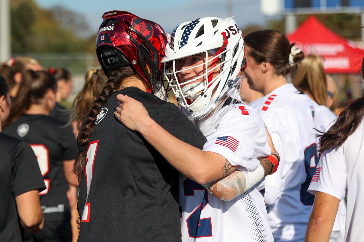 WorldLacrosse's tweet photo. Nothing but respect between these two great rivals 🇺🇸🤝🇨🇦

#PASLC26 #Lacrosse https://t.co/UlQ1wMSaUq