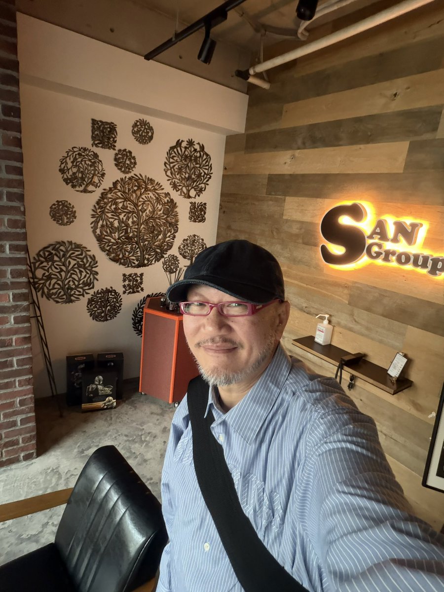 hapi3's tweet photo. 【秋葉原】10月10日はスタジオ・オープンデイ

普段は紹介でのみ利用いただけるスタジオ「デジタルキッチン」を解放して皆さんにみてもらえる日をつくりました。当日はわたしが一日中おりますので立ち寄ってくださいね。行きたいなあ、な人はメッセージください。お茶とお菓子を用意して待ってますよ。 https://t.co/lYbjCaV1Mk