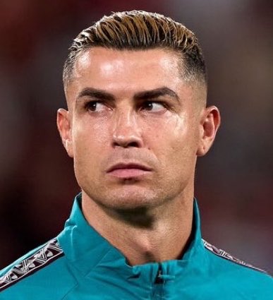 theMadridZone's tweet photo. 🚨 Jorge Jesus: “Cristiano’s future? Cristiano Ronaldo must decide. Everything is open. It's not up to me to decide.

It was a misunderstanding and in my opinion it's easy to resolve.” https://t.co/UNAT5GUNDX