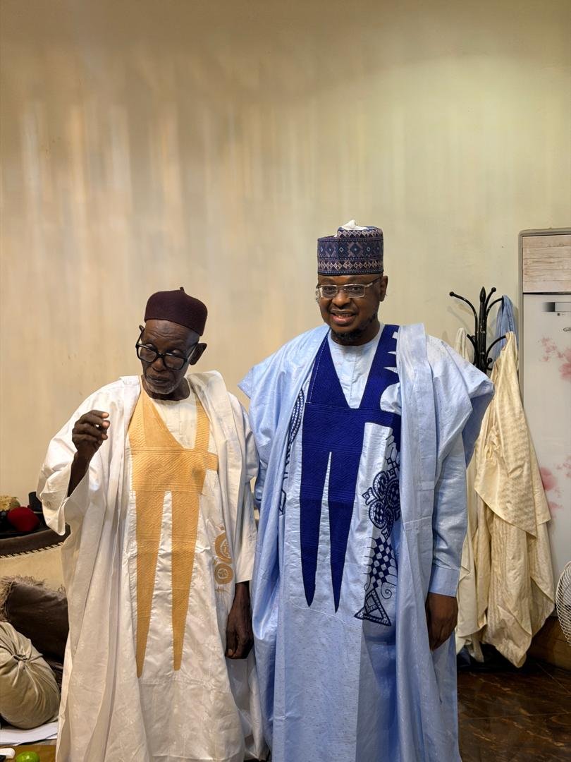 ProfIsaPantami's tweet photo. Professor Isa Ali Ibrahim Pantami  (Majidadin Daular Usmaniyya) met with the Chairman of Gombe Local Government Stakeholders, Alhaji Audi Adamu, a former Special Adviser on MDGs and former Chairman of Gombe Local Government Council.

The meeting, held at Alhaji Audi Adamu’s residence, focused on important issues.
May Allah continue to guide us to success.