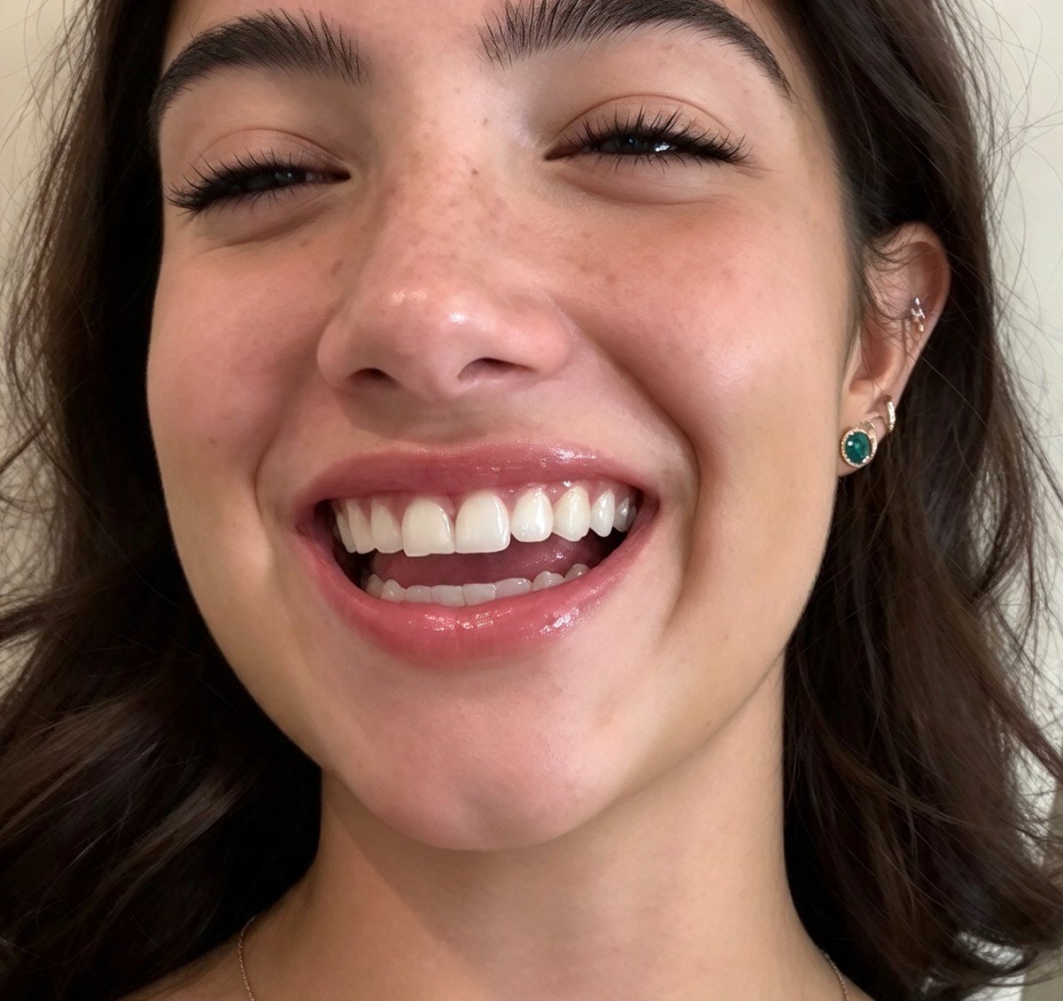 JustBackowjw's tweet photo. Everything about her face is better than sex. Her teeth turn me on so bad. 😵‍💫😵‍💫😵‍💫 https://t.co/YMc3DLUPkr