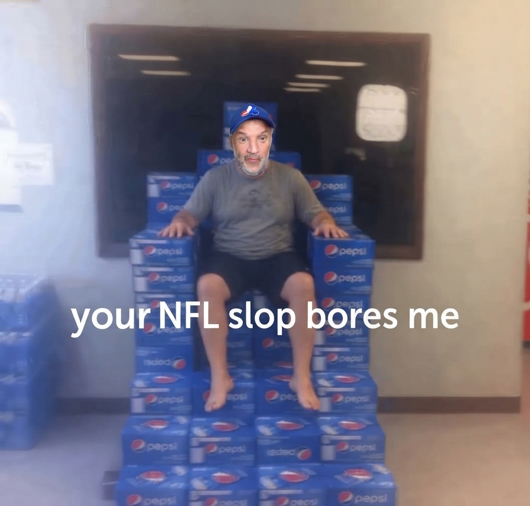knifeknific's tweet photo. @PoupartNFL agreed, but had to do it to ya ��� https://t.co/8eflo0gE7Q