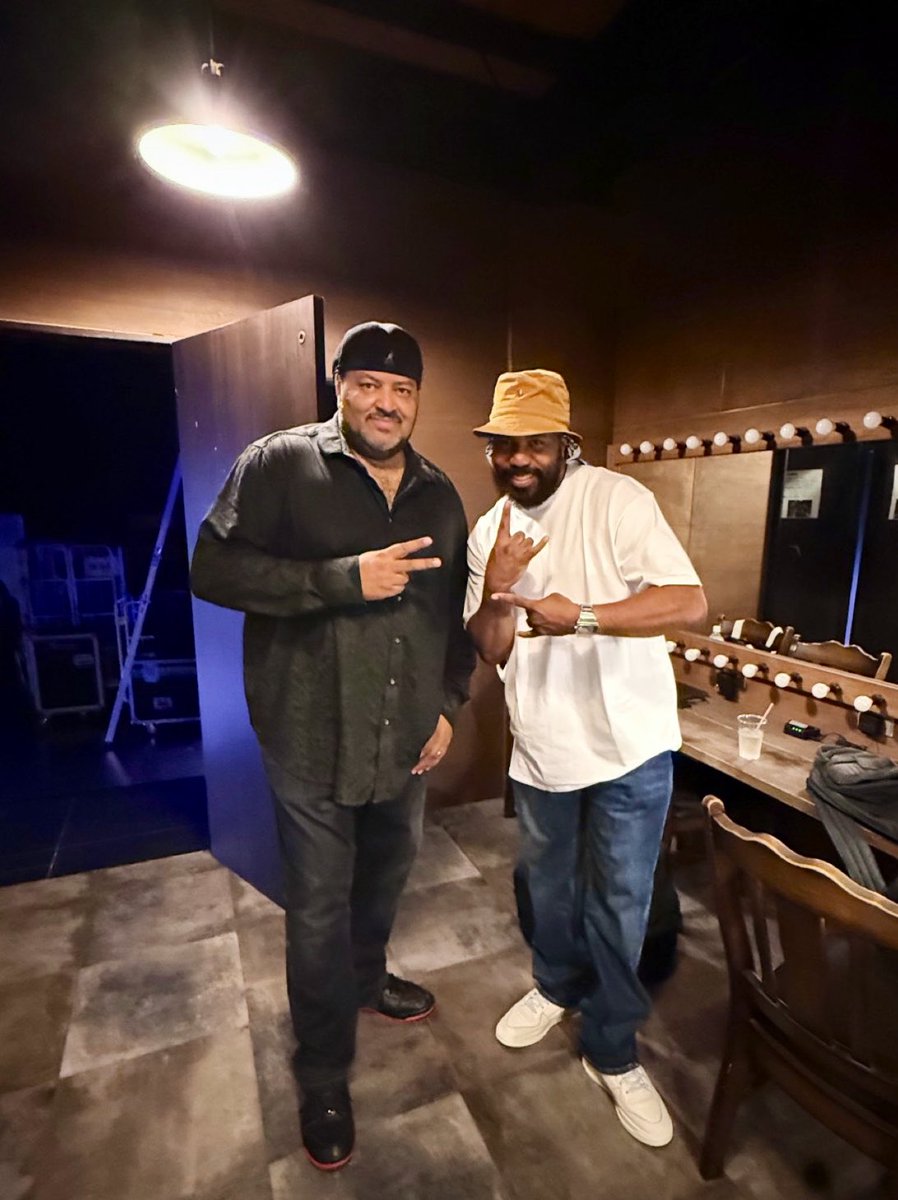 DaMFunK's tweet photo. Out here in Japan w/ 1 of my teenage
└A hero’s. Used 2 buy his 12” records
when they dropped in ‘84 w/ my own
allowance. 1 time a pretty girl on the
bus I was on asked “what’s in your bag?”
I pulled out The Egyptian Lover’s “Egypt,
Egypt”. Her (+ the back of the bus) clapped.🤘🏾 https://t.co/11cPoPQJhL