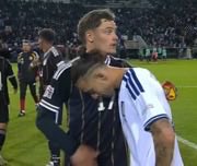 ekitikEraa's tweet photo. Wirtz and Tsimikas exchanged jerseys after the game 🥹❤️ https://t.co/6qRMZnv9xq