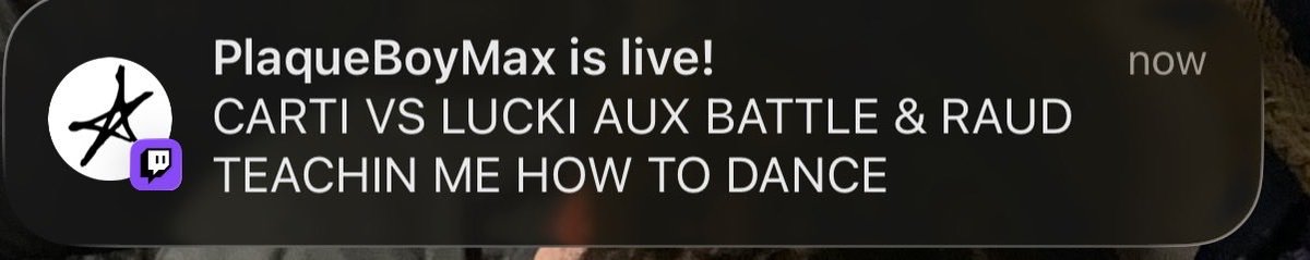 GloKeyy's tweet photo. Corny ass gay diva wannabe , “PlaqueBoyMax” sparks a “CARTI VS LUCKI AUX BATTLE” stream a day after Lucki was slashed in the face by Carti’s entourage. Cringe asf https://t.co/ZPHVSQYNHQ