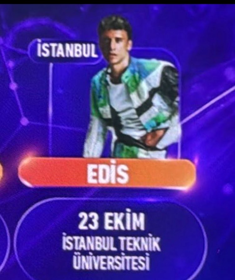 emirhanspnc's tweet photo. akp destegi neymis amk itu 2 seneye tr de en yuksekle kapatan okul ha https://t.co/eTZY2HzuRV