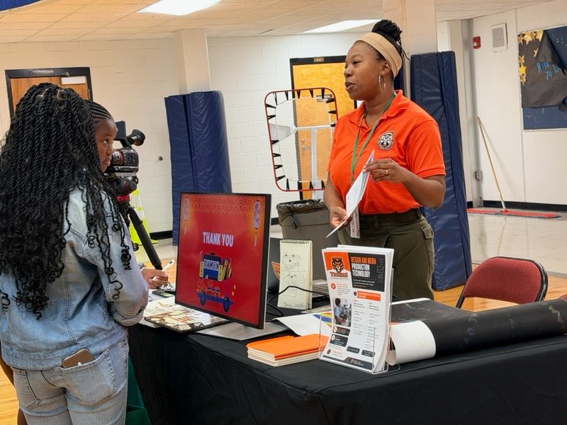 TarrieTraylor's tweet photo. A great day at the Fulton County Schools All Access Expo! π―π§‘ We had an amazing time meeting prospective Promise Career Institute students and families, sharing all that PCI has to offer, and getting excited about whatβs ahead. #ThePromiseCareerInstitute #FCSAllAccess https://t.co/ttExTrYRGN