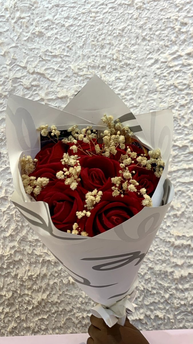 oecdea's tweet photo. Our babies got our flowers 🥰🥰🥰

Congratulations to Ricky and Sheba our finalist 💃💃

Join the Whatsapp group for updates on our proper gifting and post show awww moment 
Please don't join if you're not ready for the big picture 

https://t.co/9qGRrQDnUO

#bbnaija #riba https://t.co/gzBXFYu3XY