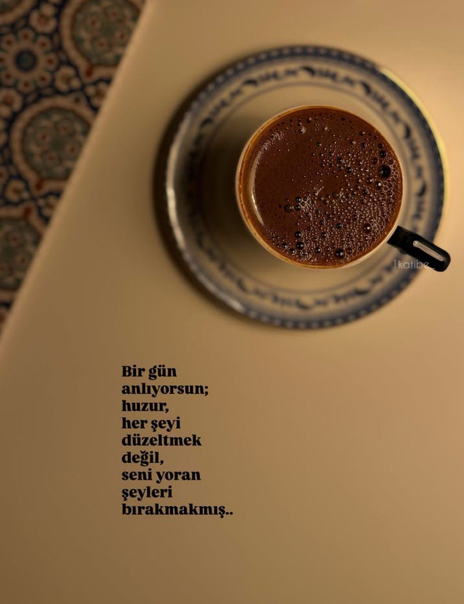 _ha_ti_ce_'s tweet photo. Huzuru bulmak ümidiyle.. https://t.co/D2PpW13spR