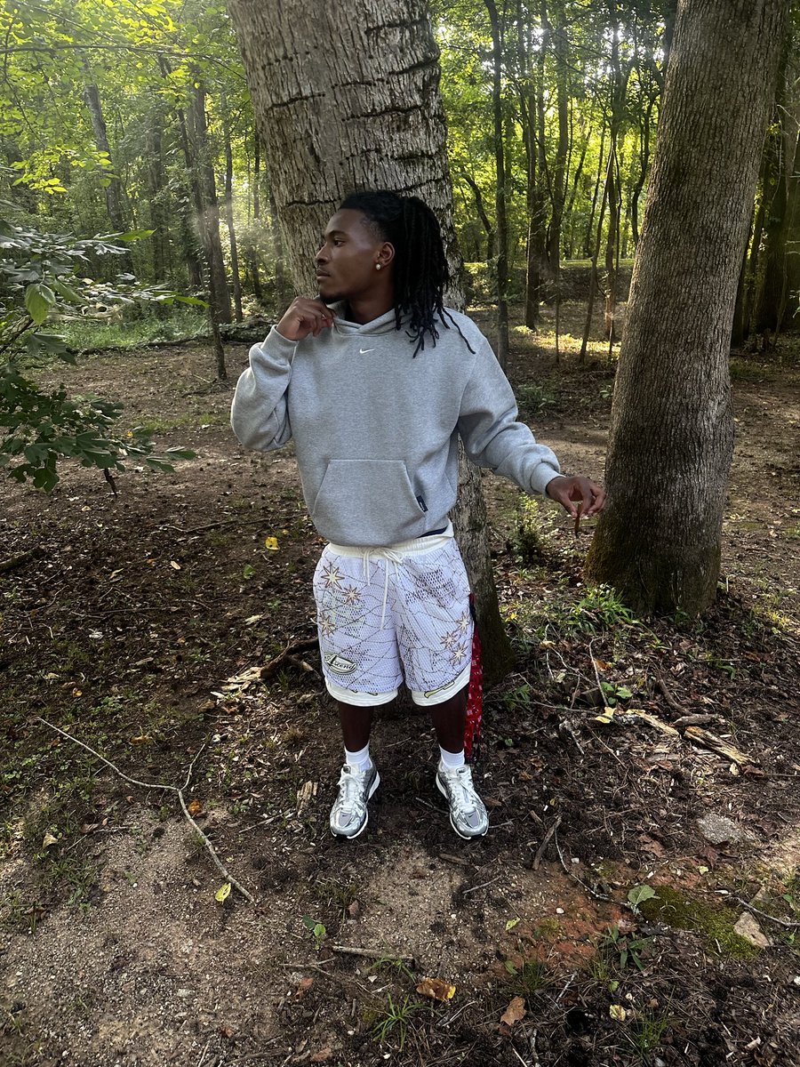 wakeupdemarc's tweet photo. remembered i ain posted these nowhere #nature https://t.co/tGAgBlmpYr