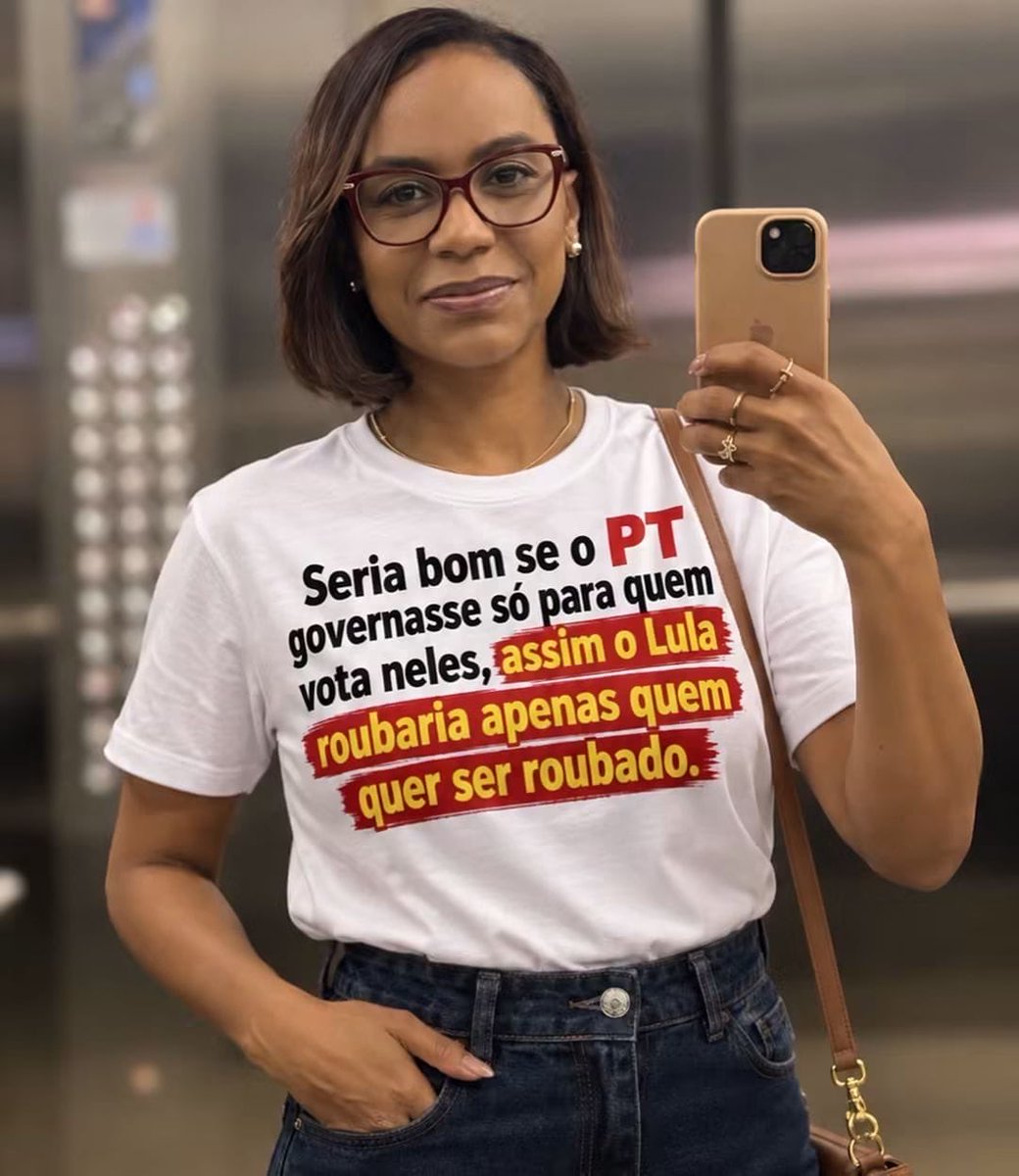 Evandro_mpena's tweet photo. @KriskaCarvalho https://t.co/KfXegeGRu0
