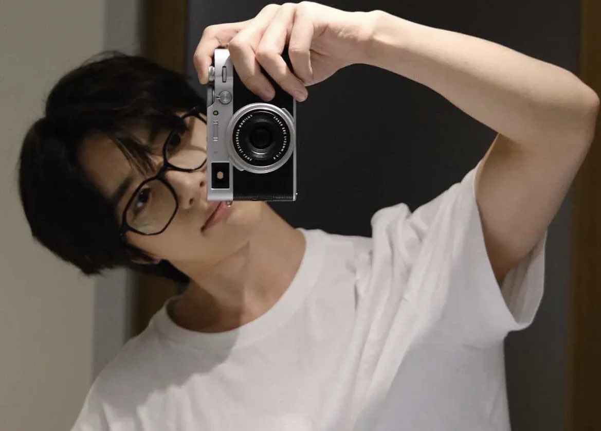 F4IRYOFSH4MPOO's tweet photo. 🪻:
Now writing 

Model YJ X Photographer BG

this fic WILL have smut as a note…also shout out to my oomfs who suggested the fic! https://t.co/AByYmjIhKt