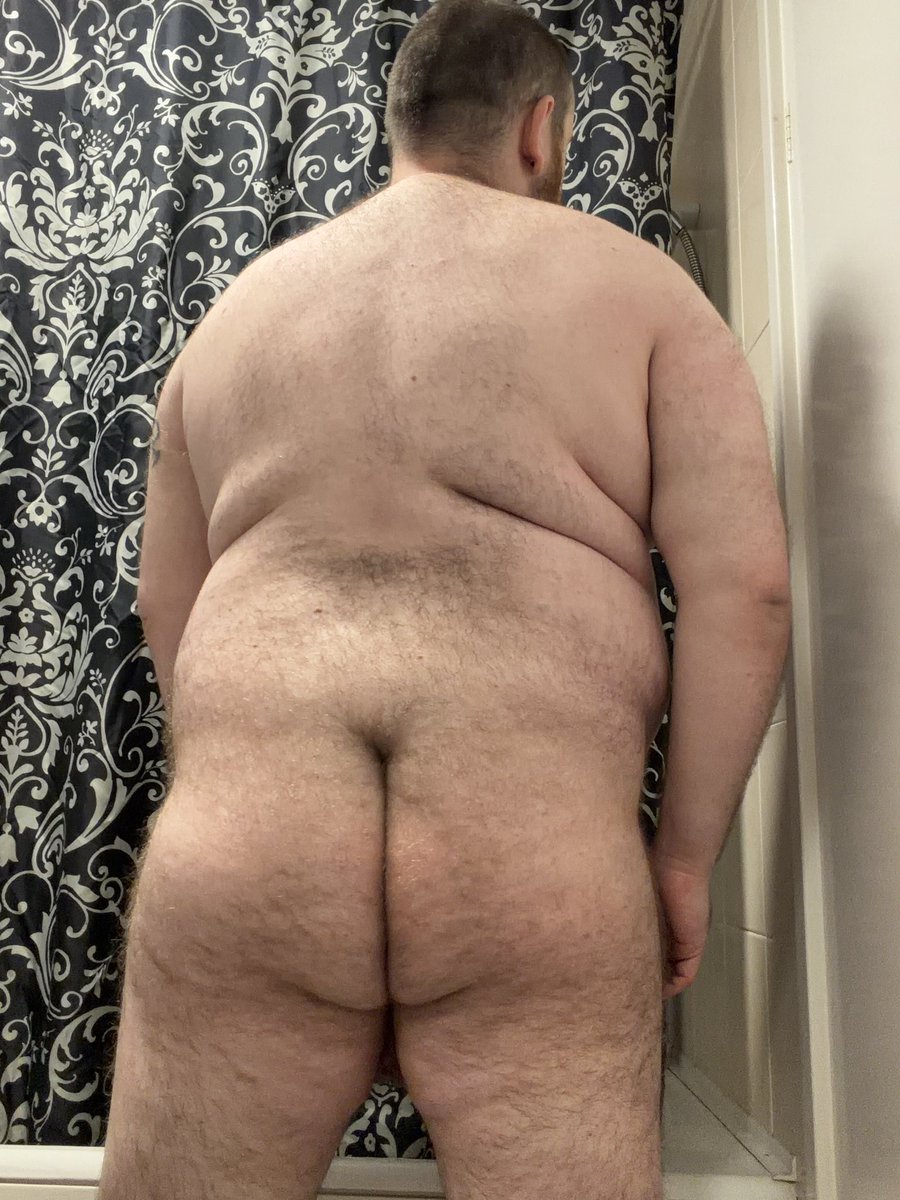 LittleChubstr's tweet photo. 340lbs 🐷 https://t.co/FMB8QDawu8