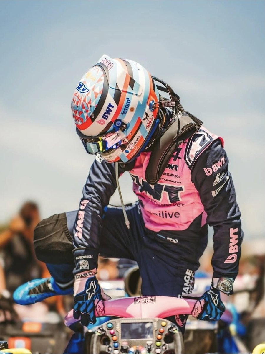 Gonzaaaa_98's tweet photo. Franco Colapinto tiene 42 gp largados
Solo 4 DNF en total
2 DNF fueron porque lo chocaron
23 qualys consecutivas sin chocar
No soy experto en F1. Los gordos objetivos que ven automovilismo hace 20 años pueden decirme que tal esa estadística? Muy Chocapinto, no? https://t.co/sQwcALarsU