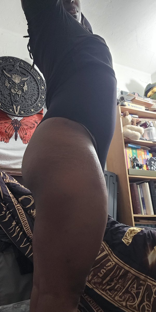 CocoKitsune669's tweet photo. Yooooo I'm back (to posting lmao), chastity's back, booty's back. Let's spice up that TL real quick, shall we? https://t.co/4Wy6GoTLua