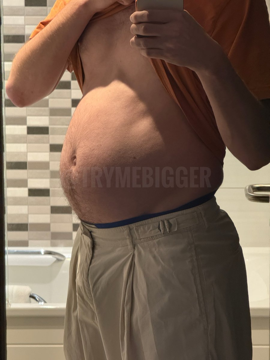 TryMeBigger's tweet photo. It’s jocktober again! 🍑💙 https://t.co/xLyVeaWhvn