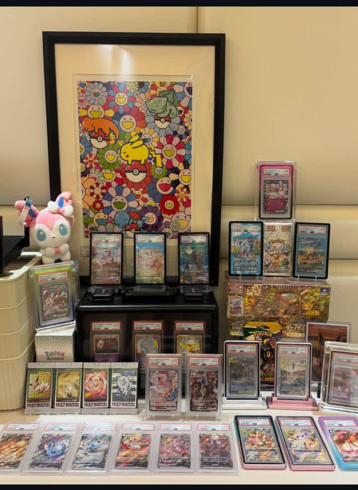 David__Pulls's tweet photo. 🔥🔥4 WINNERS. 4 POKÉMON CARDS.🔥🔥

I’m giving away 4 cards to 4 lucky Pokémon collectors.

Like
Repost
Follow me
Comment your favorite Pokémon

That’s it. 4 winners will be picked randomly.

Who’s taking home a card? 🍀 https://t.co/E19oNRqXtI