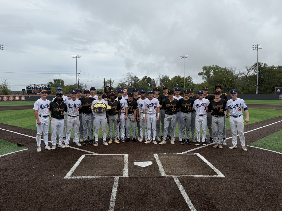 texas_scouts's tweet photo. South Texas Dodgers win the 2026 version 7-4 over the North Texas Pirates in the Texas Fall Scout Team Championship. Thank you to everyone who came out today and supported this event while braving the elements today.⚾️🏆 https://t.co/fGpaLvzHRO