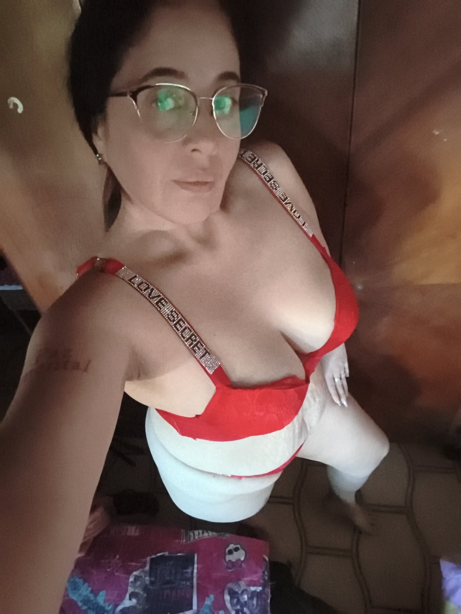 monica_bordon's tweet photo. Cuando una está excedida de peso!! Y x eso nadie me da bola https://t.co/qgEbUTnILU