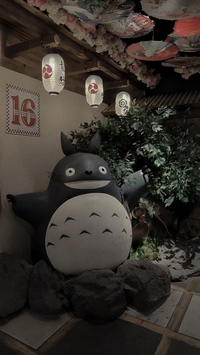 ginsengore's tweet photo. 今日は、僕が大好きな友達と日本料理を食べに行った時の写真です。大好きだよ！へへ https://t.co/Q3xwjggEhb