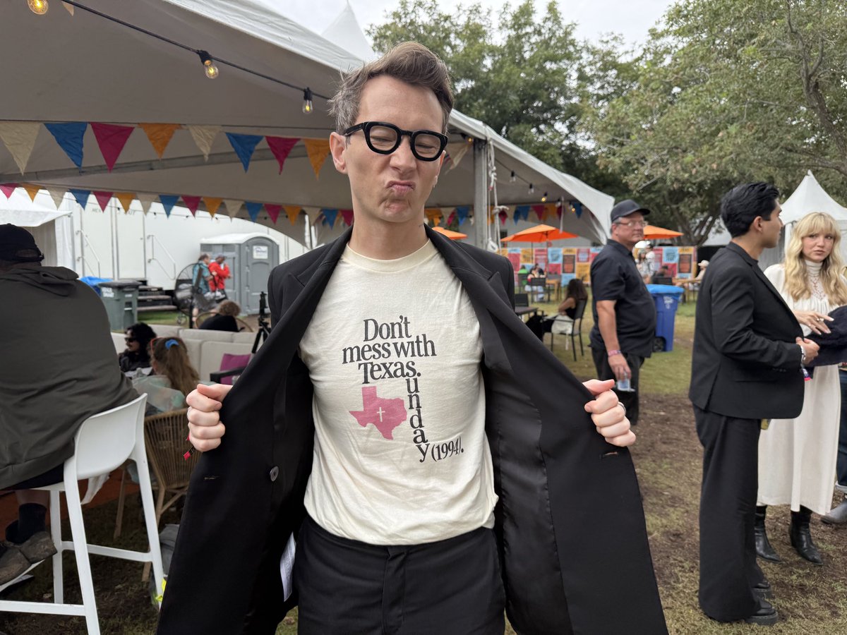 TraceySchulz's tweet photo. Sunday 1994 has a cool band shirt
#ACLFest #ACLBest2026 #ACLFest25 #ACLFestival. https://t.co/fI6OZumUw2