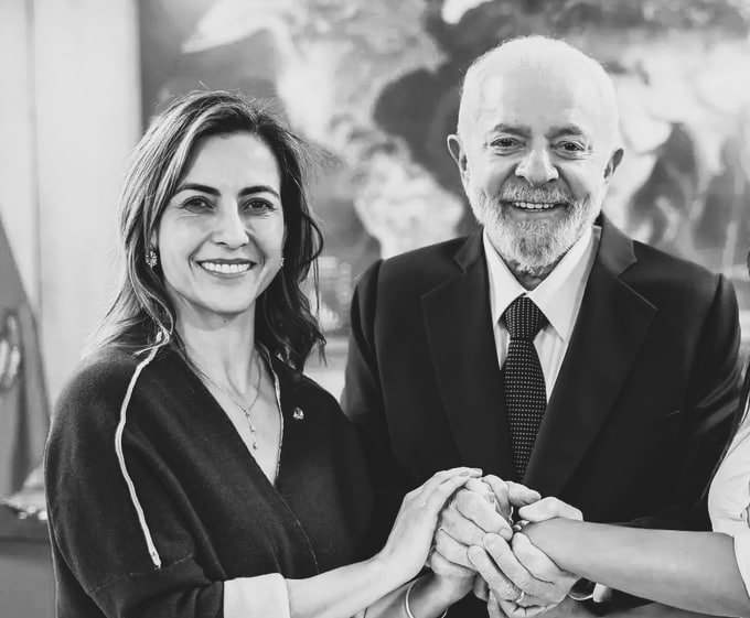 crisdemarchii's tweet photo. PERDEU TUDO! Após trair Bolsonaro, Soraya Thronicke (PSD) não consegue se reeleger senadora pelo MS; Azabuja (PL) e Capitão Contar (PL) levam as duas cadeiras https://t.co/tkUOBzM5NU