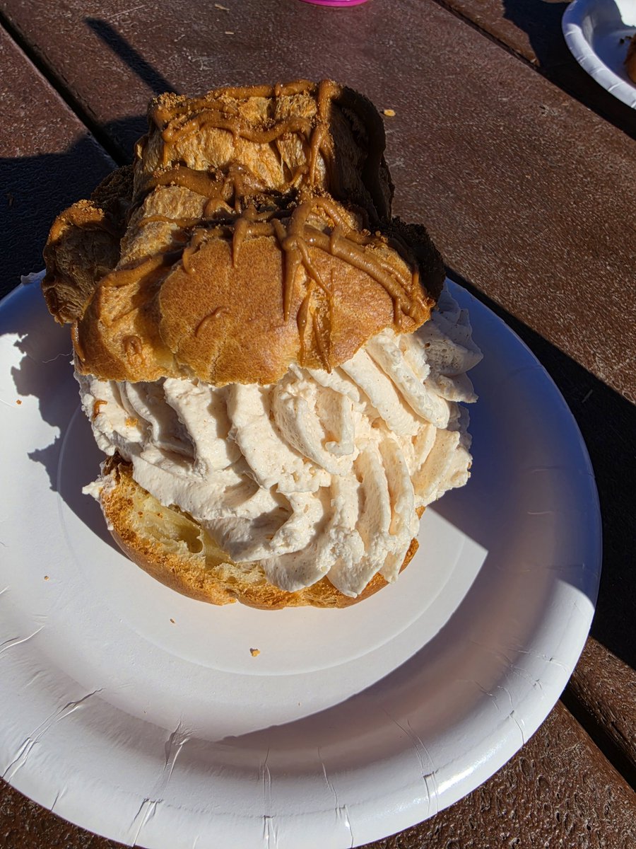 bigbabysweets99's tweet photo. @Ashleyns814 #HarvestFest at Statefair grounds in Wisco. https://t.co/B6EnK6Bbit
