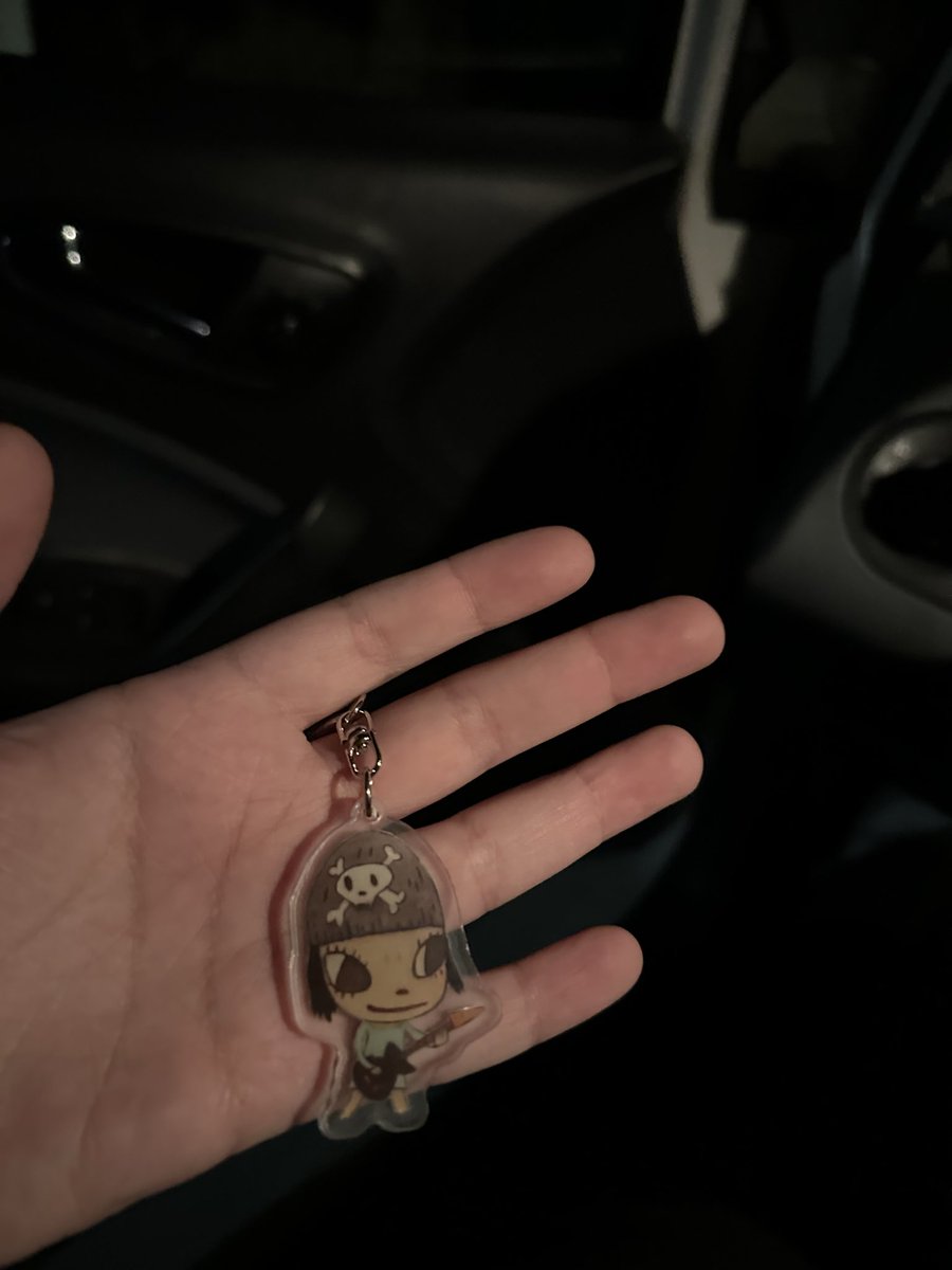 fai_9q's tweet photo. My new addition to the keychain gang https://t.co/dd6dPTSjuo