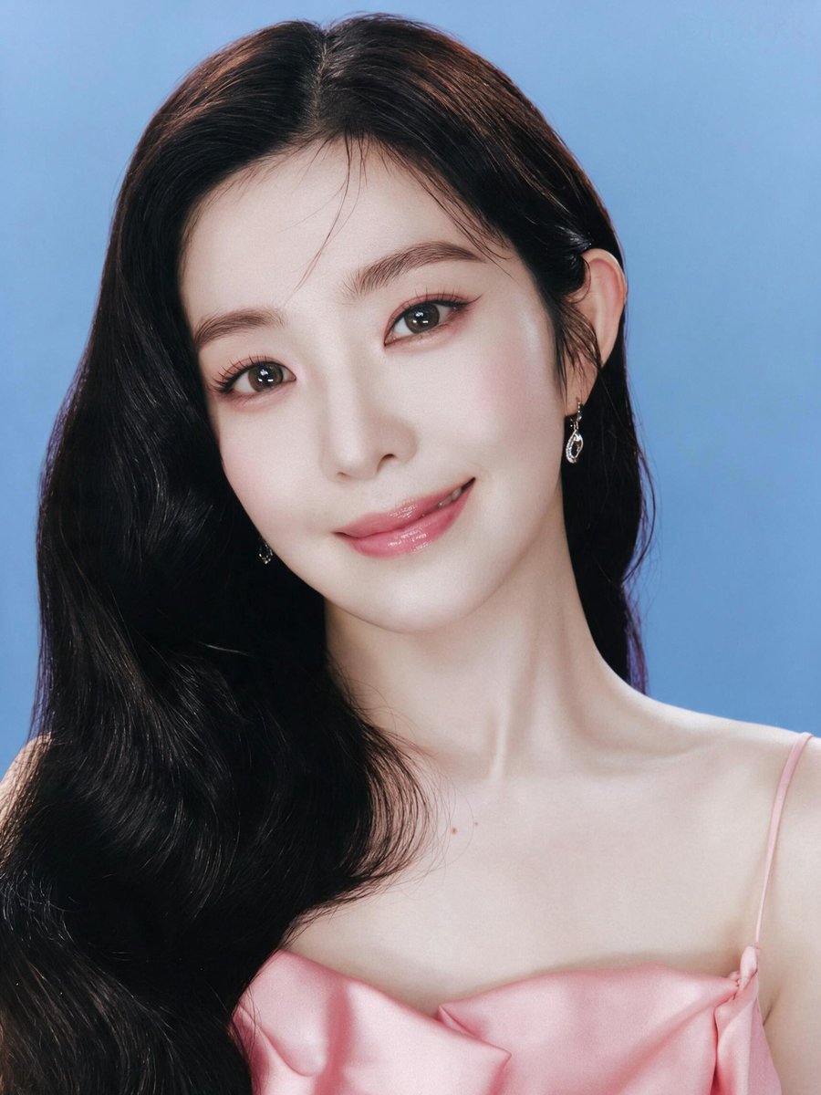 RV_temuoppa's tweet photo. #RedVelvet_Irene @RVsmtownおはよう😃ぺジュ姉。今日がペジュ姉さんにとって良い一日となります様に https://t.co/wlVVzeYvsh