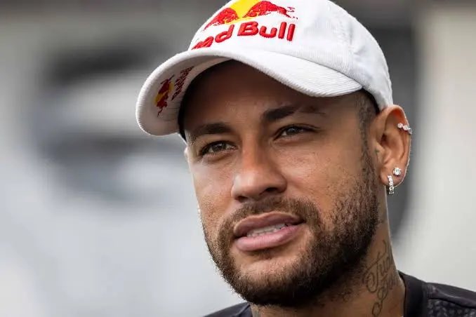 Danielmunozgo1's tweet photo. Neymar es el B O B O L I T R O más grande de Brasil 🇧🇷 

Apoyó a Bolsonaro, tal cual Lucho DÍAZ apoyó a Espriella 😤😡

A estos “jugadores” se les olvida que aguantaban hambre !FUERA! https://t.co/Ke03zEvq6V