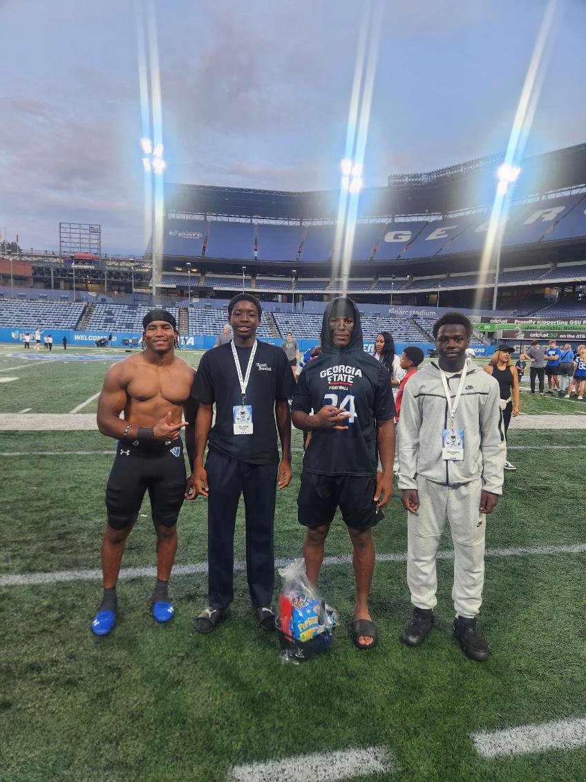 JamaalJr96898's tweet photo. Fieldday visit @GeorgiaStateFB 10/03/2026 was great. I met two beast LB players @JaydonHood_7 @AntonioLWesley and DB coach @CoachBrownDBS. @CoachBell100 @coachStan8 @RecruitGAState @CoachsherrerGSU @Enrique__Davis @Coach_Haneline @Jttaylor_44 @CoachCamClark @CoachEliPeugh https://t.co/SPfFKnVuHt