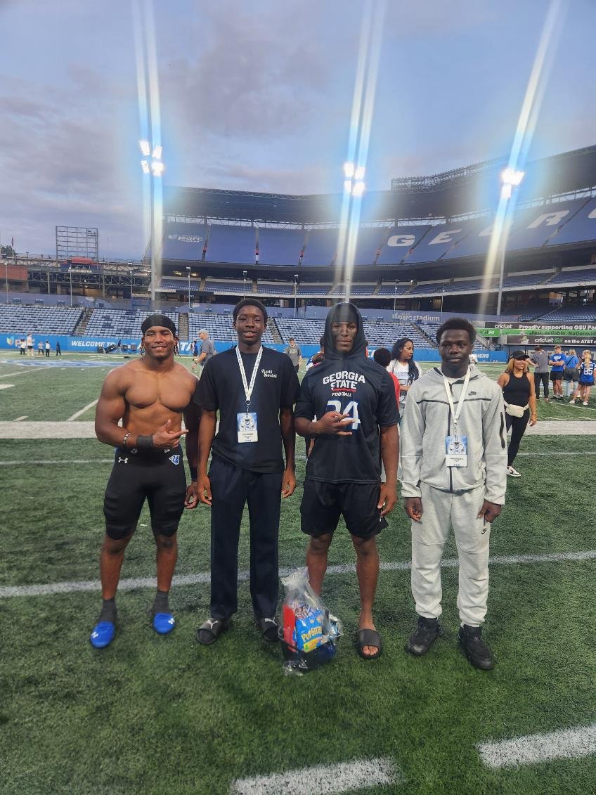 JamaalJr96898's tweet photo. Fieldday visit @GeorgiaStateFB 10/03/2026 was great. I met two beast LB players @JaydonHood_7 @AntonioLWesley and DB coach @CoachBrownDBS. @CoachBell100 @coachStan8 @RecruitGAState @CoachsherrerGSU @Enrique__Davis @Coach_Haneline @Jttaylor_44 @CoachCamClark @CoachEliPeugh https://t.co/SPfFKnVuHt