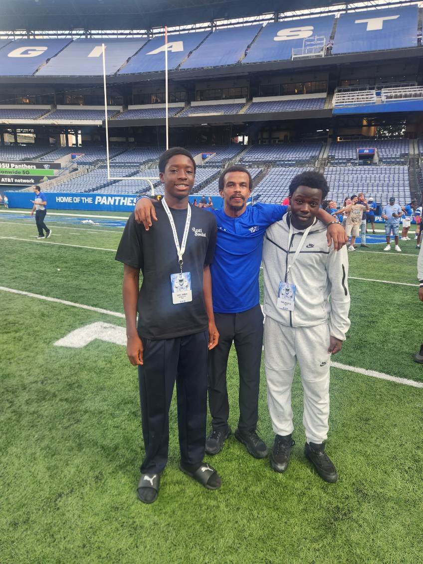 JamaalJr96898's tweet photo. Fieldday visit @GeorgiaStateFB 10/03/2026 was great. I met two beast LB players @JaydonHood_7 @AntonioLWesley and DB coach @CoachBrownDBS. @CoachBell100 @coachStan8 @RecruitGAState @CoachsherrerGSU @Enrique__Davis @Coach_Haneline @Jttaylor_44 @CoachCamClark @CoachEliPeugh https://t.co/SPfFKnVuHt