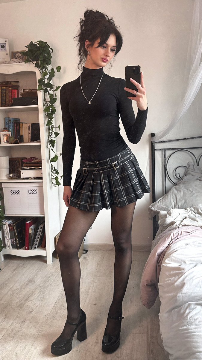 sampinkdoll's tweet photo. do i pass as a biological woman? 🏳️‍⚧️📷❤️ https://t.co/0OlEAuO4BZ