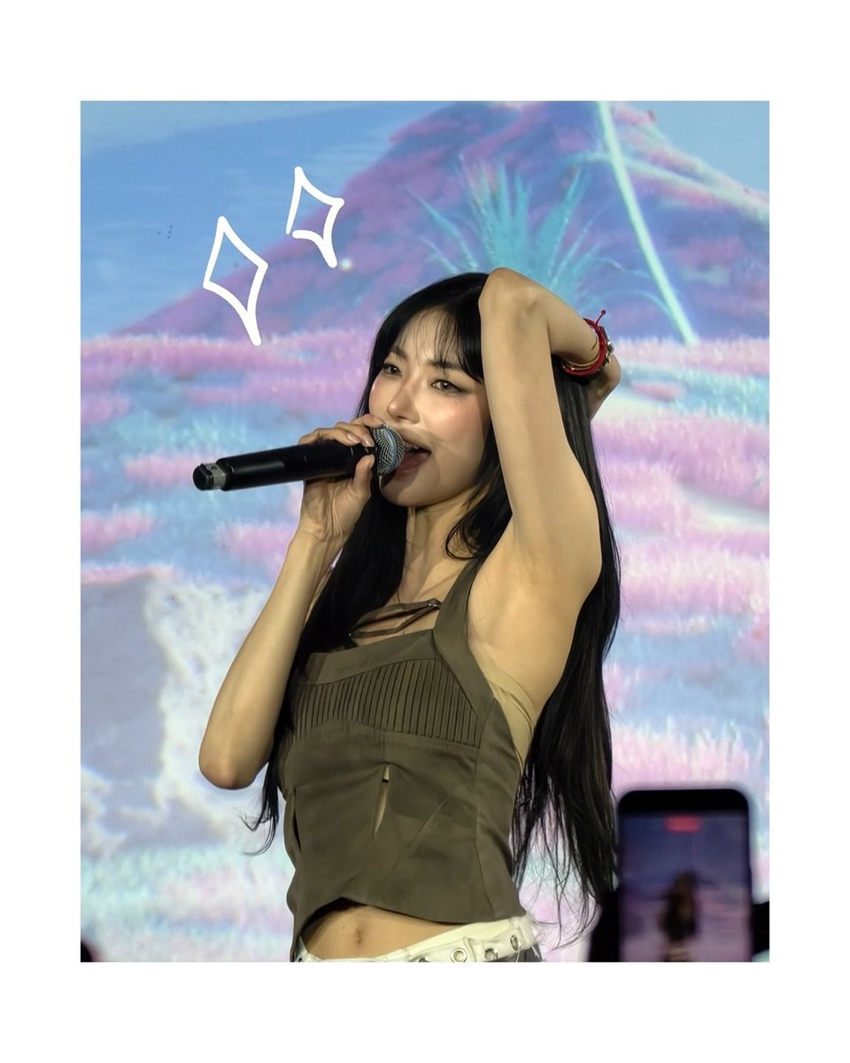 JingJingYuHome tweet picture