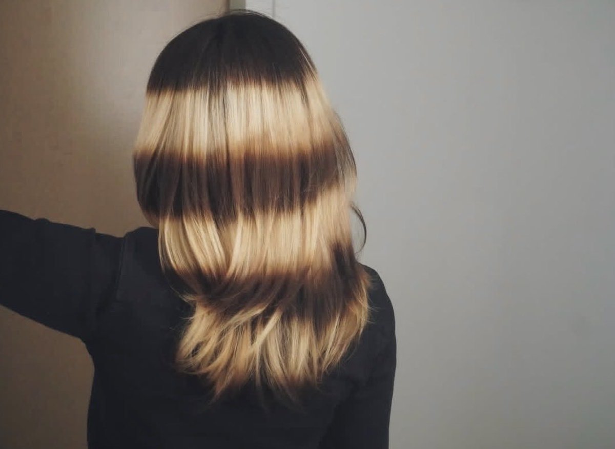 AlysaGoons's tweet photo. Even just looking at Alysas hair makes me nutty as fuckkkk https://t.co/fmt1CB9fvb