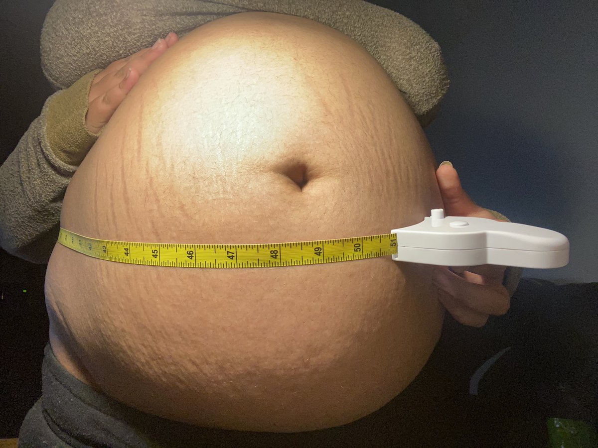 Balloonfat5's tweet photo. Is my belly getting too big too quickly? #fat #fatbelly #pregnant #bigbelly #fatbbw #bbw #bhm #feedism #feederism #gettingfat https://t.co/pPquVPSJKi