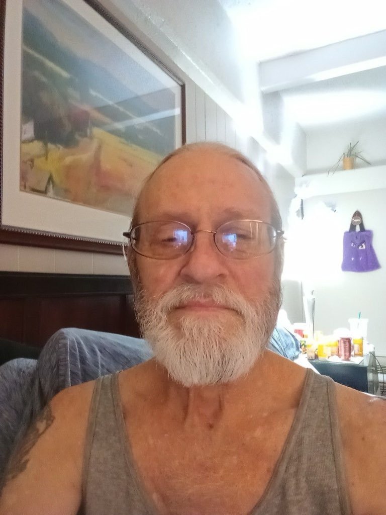 sinenhl37951584's tweet photo. I need a girlfriend!
Can I DM you??

My new Zangi 6459997382 https://t.co/nz3UDIEHDO
