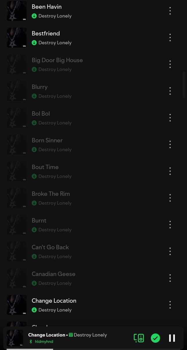 topfloordann's tweet photo. vtnc spotify, tirou a capsula do tempo e trocou por um bagulho semanal horrivel e agr deixou minhas msc baixadas indisponiveis
fdps https://t.co/jBzGLi7hTA