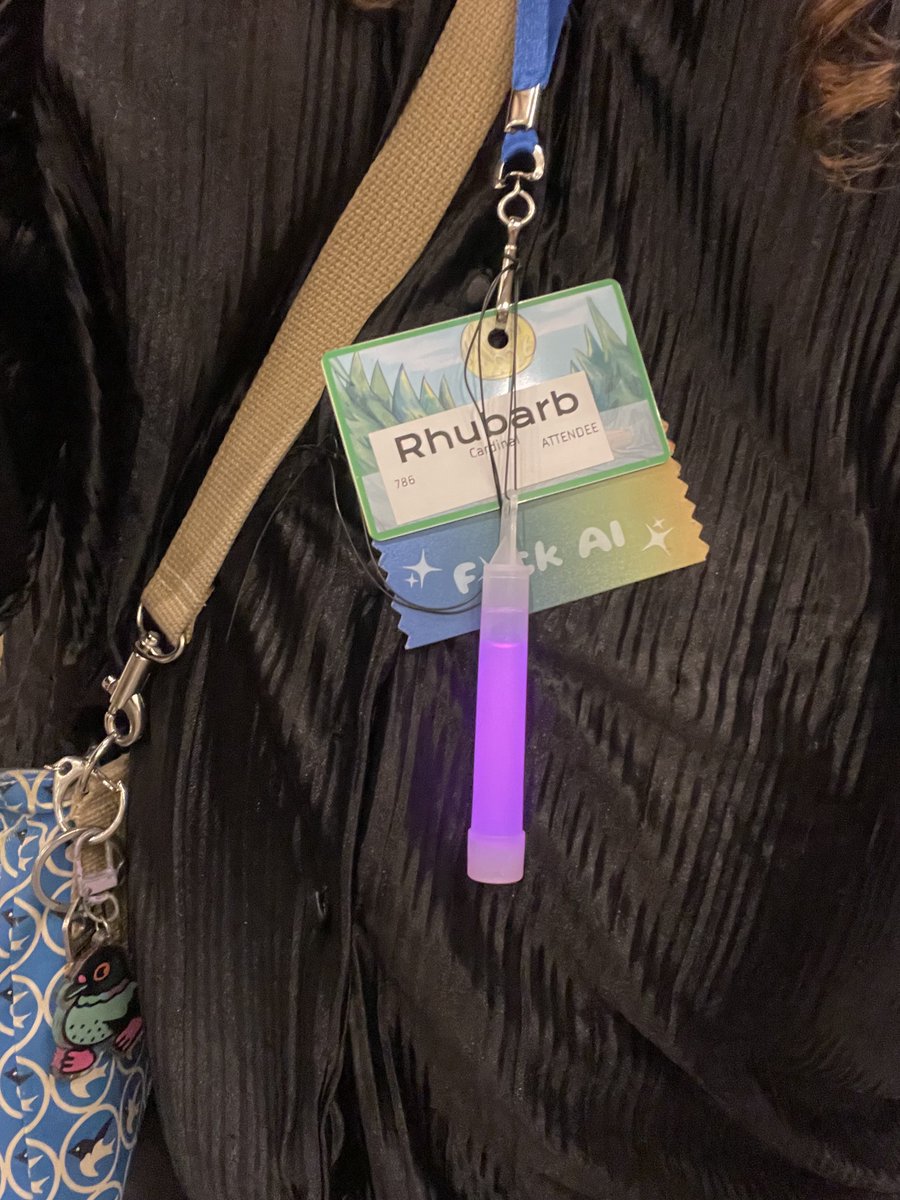 rotarybirdy's tweet photo. Had an awesome time at #MichiganAnthroWeekend (until I got violently ill yesterday afternoon and spent the next 24 hours in the bathroom). Didn’t make it to the bird meetup, but for a first con it was a blast! Can’t wait for next year! https://t.co/doVxQ2ngoP