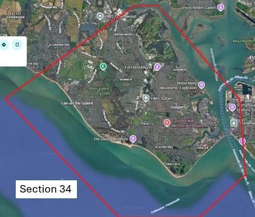 BROKENBRITAIN0's tweet photo. Police in the UK issued a section 34 dispersal order to the WHOLE TOWN of Gosport this evening, meaning 84,000 residents could be asked to leave the area and not return until they say. 

They've done this to try snd deter protests so they can bring in one boat load of illegal migrant.

THIS IS STATE SPONSORED INVASION - WAKE UP ⚠️