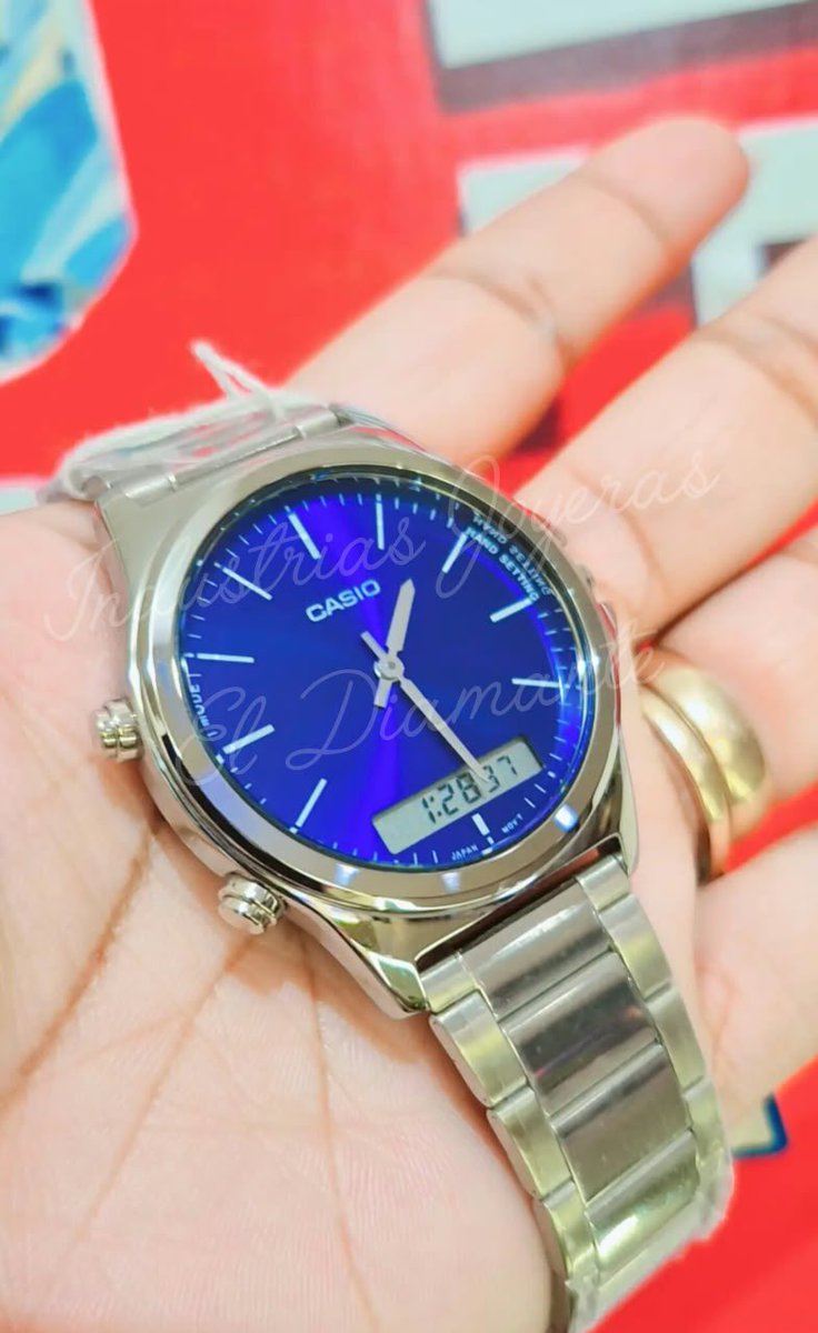neryzepeda's tweet photo. *INDUSTRIAS JOYERAS EL DIAMANTE* 💎
#PARATI #RELOJES #HOMBRE #CASUAL #ELEGANTE #REGALO #PERFECTO 🎁⌚️💎
Productos de #CALIDAD y #ORIGINALES 💯 #Garantizados
Envío #Gratis en toda #Guatemala y #EstadosUnidos (Preguntar Requisitos)
Puede visitarnos en:
📍JUTIAPA (Calle 6 https://t.co/ZBkd4FF0Cn