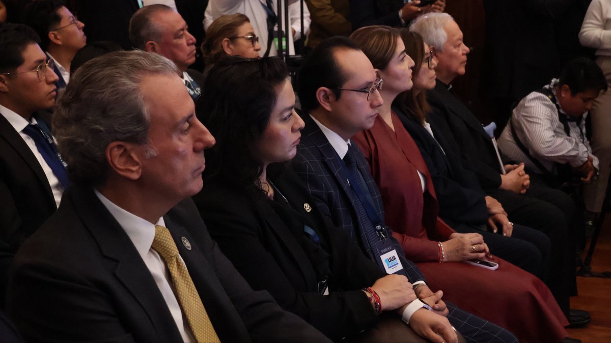 idamis35's tweet photo. Reconozco los resultados alcanzados y su compromiso con el fortalecimiento de la Benemérita Universidad Autónoma de Puebla, una institución fundamental para la formación de las nuevas generaciones y el desarrollo de nuestro estado. https://t.co/IQJjzfhgWv
