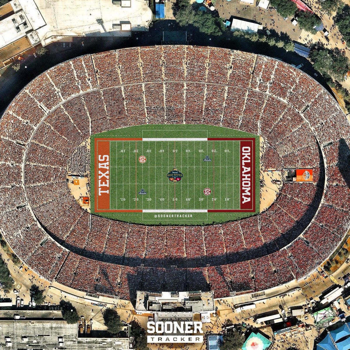 SoonerTracker's tweet photo. Half crimson. Half burnt orange.

The best setting in college football. https://t.co/8kRez1CAOx