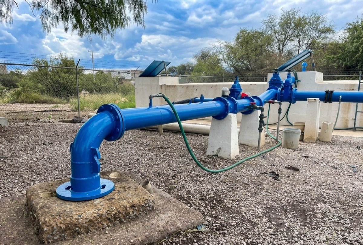 Interapas's tweet photo. 💧 El #PlanNorte ya está en marcha.
🚧 Actualmente trabajamos en los pozos Perinorte I y III, como parte de una estrategia que contempla acciones en 8 pozos y la rehabilitación de la Planta Los Filtros.
💦 Inversión: $60.9 mdp para fortalecer el abasto de agua en la zona norte. https://t.co/yKGVFamO8L