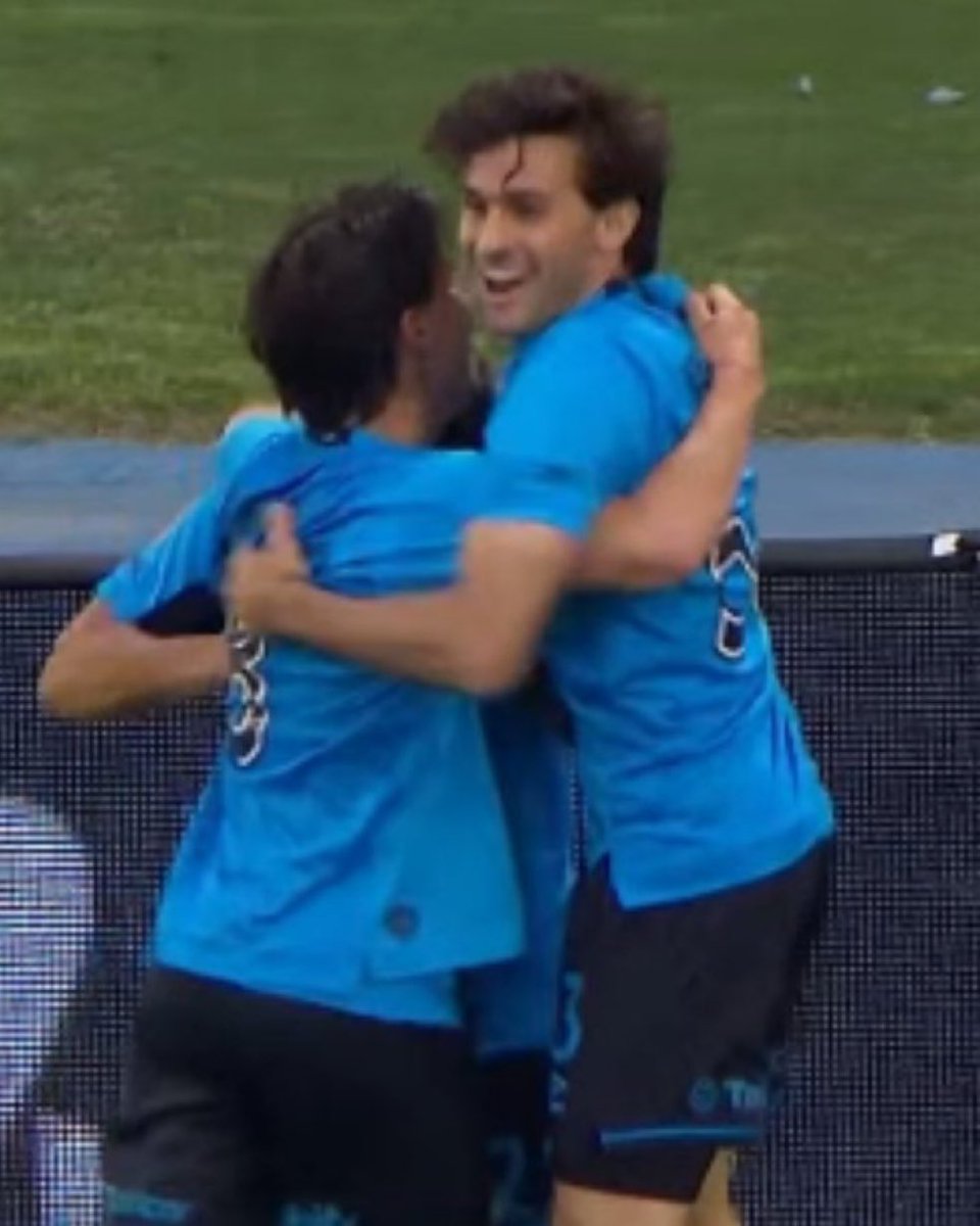 Paseclave_'s tweet photo. Belgrano acumula 9 clásicos sin perder ante Talleres. Son dos victorias consecutivas en el clásico cordobés 🔥🏴‍☠️ https://t.co/lRi0jDgCwo