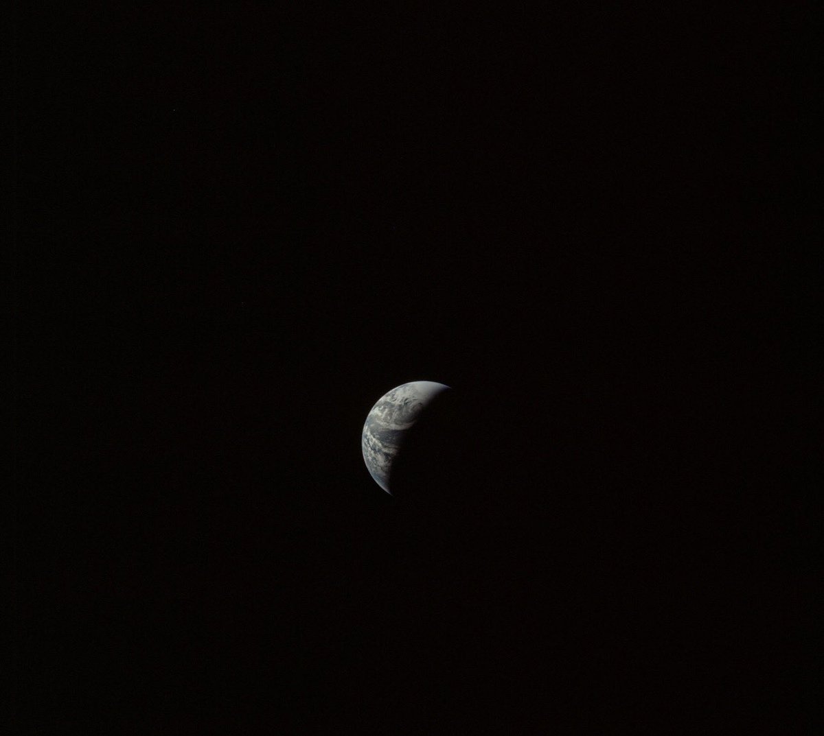 astro_jaz's tweet photo. i love the restored apollo images https://t.co/61O6NSCncU
