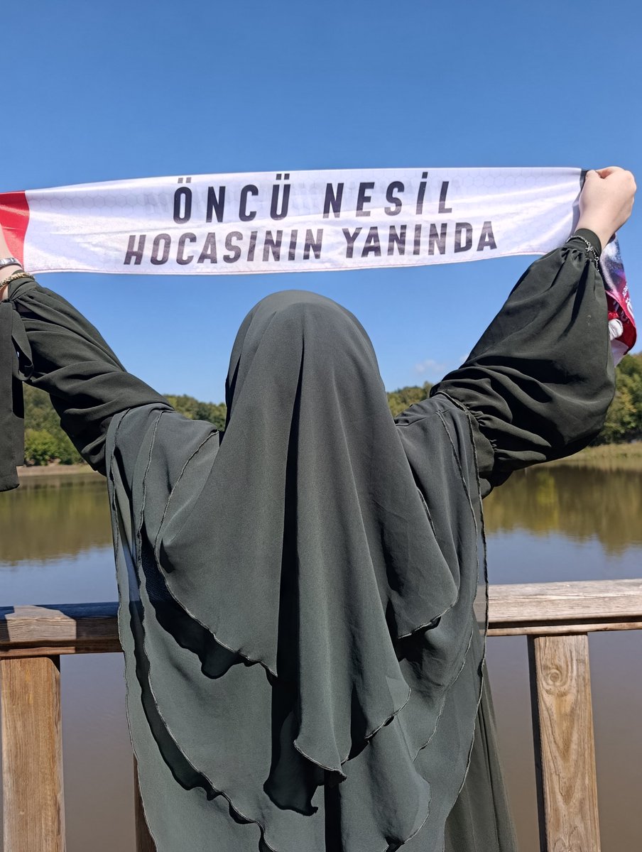 Dilekklsvrx's tweet photo. "Dava adamının yanında durmak, sadece güzel günlerde değil, her zorlukta safını belli etmektir. https://t.co/Pa3vTiD4OK