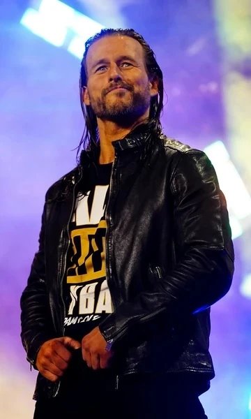 DFW_Wrestling's tweet photo. @MattDFW1 @NathanLeeDFW Nathan Lee waits. But nothing. No theme music. No reveal. Nothing. Nathan stands confused, he goes to leave the ring. 

BOOM! @AdamCarl2005's THEME RIPS THROUGH THE SPEAKERS!

Adam Carl POWERWALKS out onto the stage. A smug smirk on his face. Nathan Lee stands in the ring. https://t.co/j8oaJzgjfP