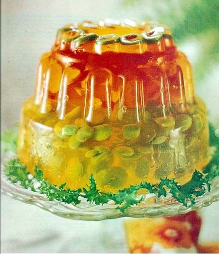 SamuelJWalker's tweet photo. There was a brief sterling moment in our national history in which we achieved such a blinding apex in the culinary art that it will probably not be matched for centuries. In fact we've fallen so quickly from those great heights that average people now will call this gross. https://t.co/l6ZO01KSon